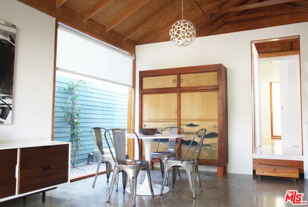 745 Navy Street — stainless-steel kitchen