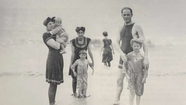 Canyon family at Will Rogers Beach in early 20th century swimwear, Santa Monica Canyon